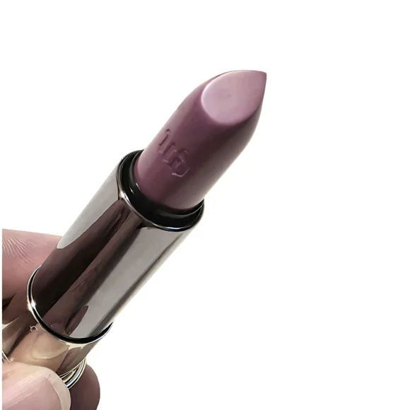 Urban Decay Vice Lipstick in Exhibition Hot Pink Matte - Picture 8 of 9
